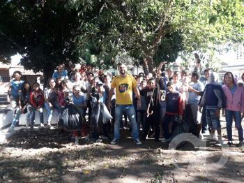 Campanha arrecadação de óleo Teoria Verde