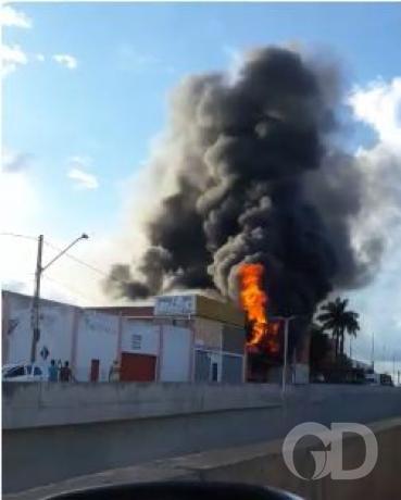 inc&ecirc;ndio, fogo