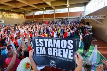 Greve Professores / Sintep / Pres Medici / Greve / Mauro mendes