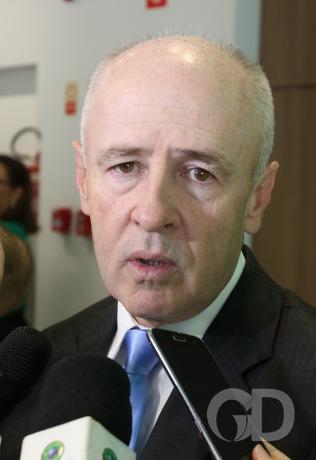 Valdm&aacute;rio Rodrigues