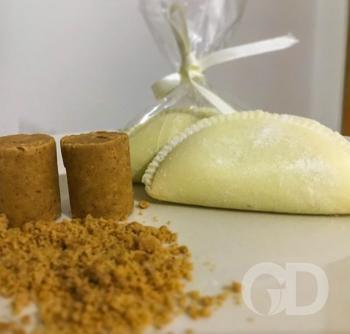 Casal empreende para realizar sonho de se casar