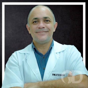 professor Sandro Izaias