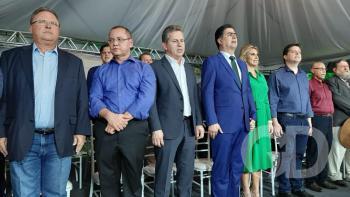 Inaugura&ccedil;&atilde;o do HMC, Emanuel Pinheiro, Mauro Mendes