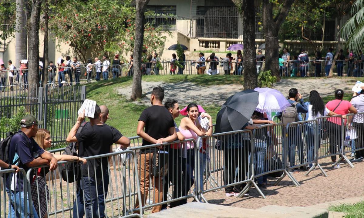 Pesquisa do IBGE aponta 11,9 milhões de pessoas sem ocupação no Brasil ...
