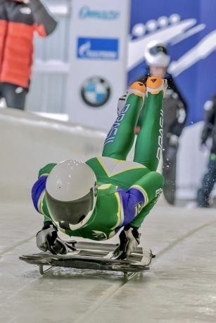 Nicole Silveira, primeira brasileira a competir no Mundial de Skeleton, em Altenberg (Alemanha)