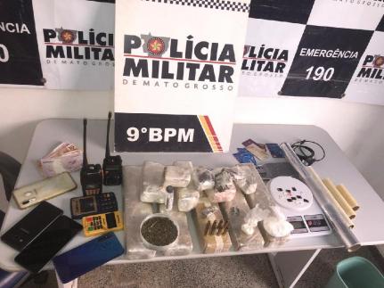 CUIABÁ: Polícia Militar rastreia celular roubado, prende 3 pessoas e fecha boca de fumo