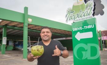 água de coco drive thru