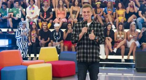 Após 21 anos, Luciano Huck se despede do Caldeirão neste sábado - Vimarsana News