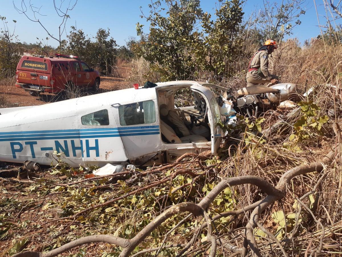 FOTOS: Aeronave com dois médicos cai neste domingo no interior de Mato Grosso FOTOS: Aeronave com dois médicos cai neste domingo no interior de Mato Grosso
