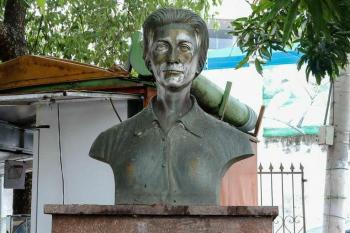 ana maria do couto busto