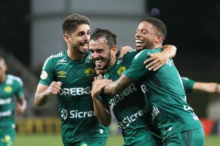 AssCom Dourado