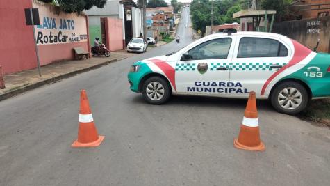 Motociclista escorrega em óleo no asfalto e garupa fica ferida | Gazeta ...