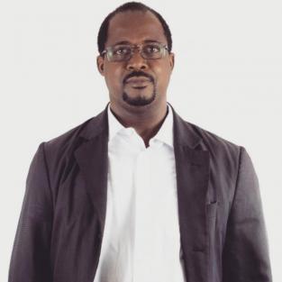 Professor Carlos Alberto Caetano