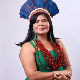 Eliane Xunakalo Bakairi