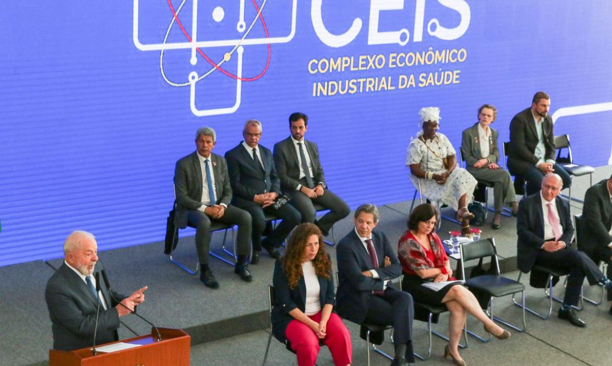 Técnica prevê infarto duas semanas antes - Tecnologia - Estado de