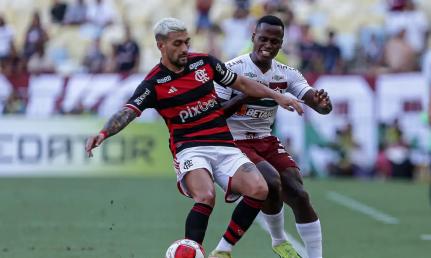 Lucas Mercon / Fluminense