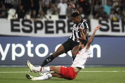 Vítor Silva / Botafogo 