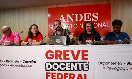 Fábio Rodrigues Pozzebom / Agência Brasil