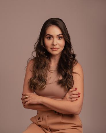 Alynne Correa Fernandes m&eacute;dica dermatologista