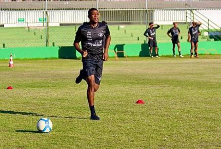 Gabriel Duenhas/ Mixto EC