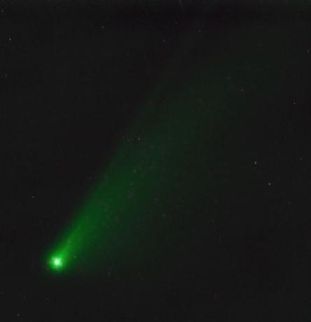 Cometa fotografado em Poconé 2020