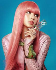 Reprodução/ Instagram @lalalalisa_m