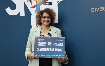 Pesquisadora premiada sobre aprimoramento do manejo florestal