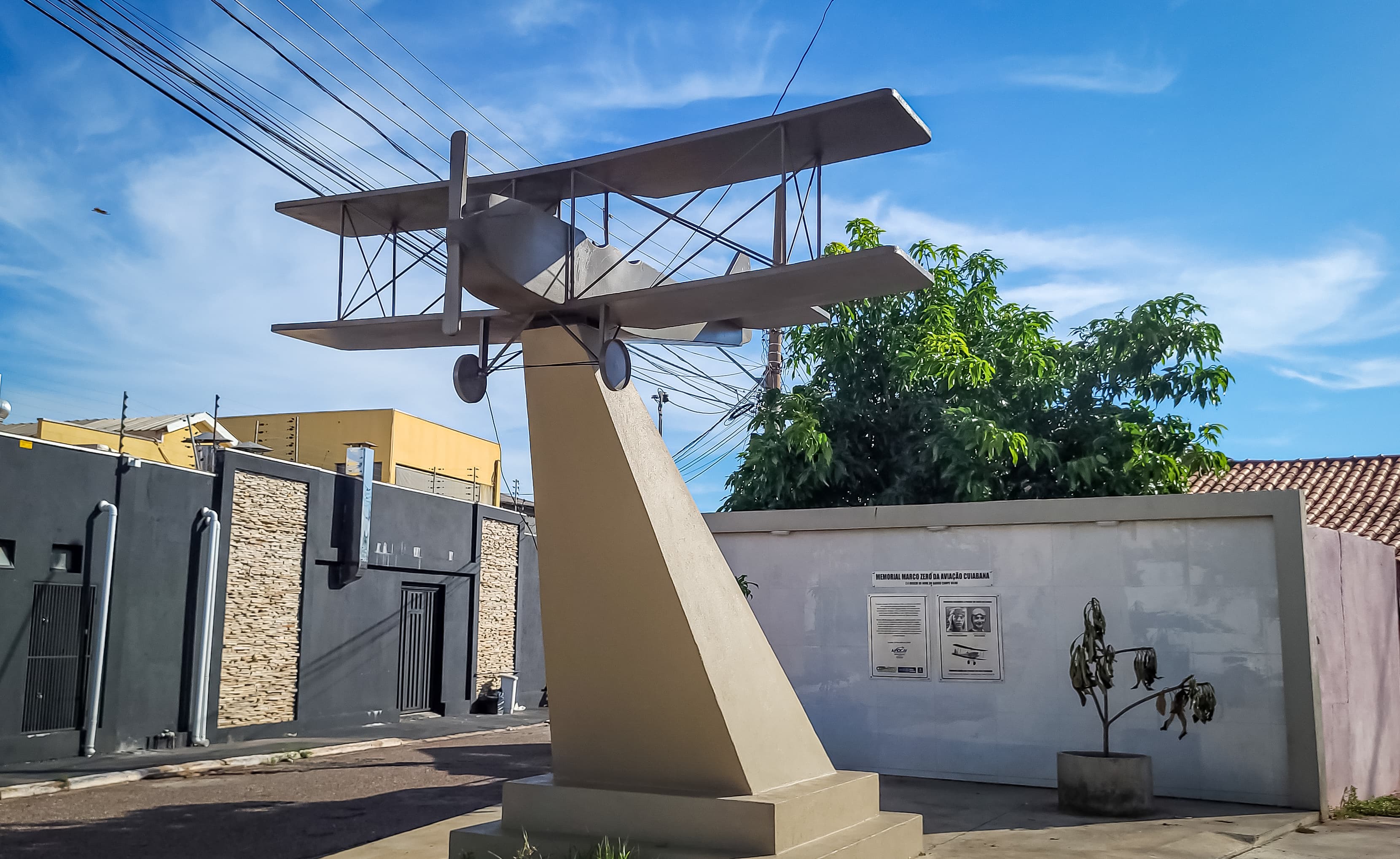monumento aviao 2