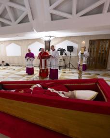 Redes sociais Vatican News