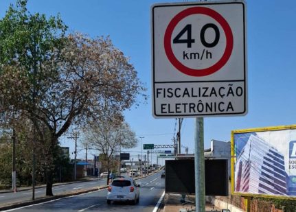 SECOM/VG  