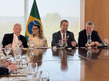 Dom Mário e Janja Lula da Silva