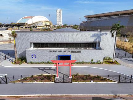 Secom-MT