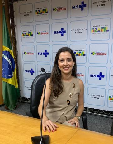 Jaqueline Costa Lima, doutora, pesquisadora e professora de enfermagem na UFMT