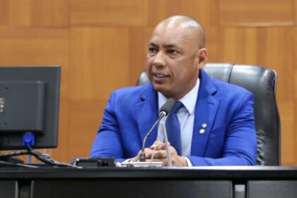 Thais Favaro Jacobina