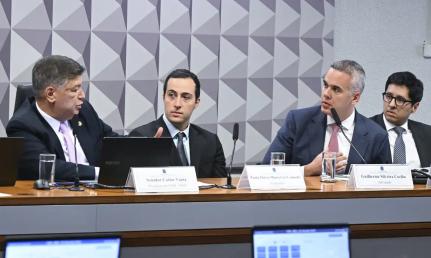 CARLOS MOURA/AGÊNCIA SENADO