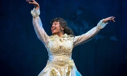 ANNE BEATRIZ/ITAÚ CULTURAL