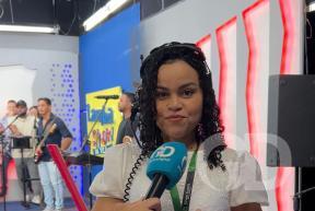 THAIS DIAS 