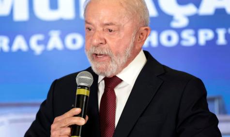 ‘Como sou democrata, é o PT é que vai decidir se serei candidato ...