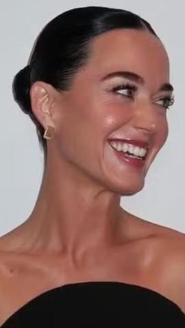 Reprodução/Instagram/@rubyrose/@KatyPerry