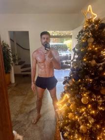 Reprodução/Instagram @cauareymond 