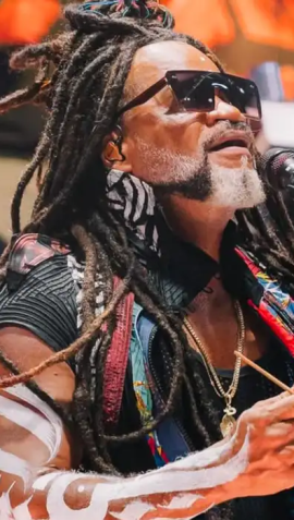 Reprodução @Carlinhosbrown
