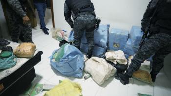 Opera&ccedil;&atilde;o - casa-cofre fac&ccedil;&atilde;o