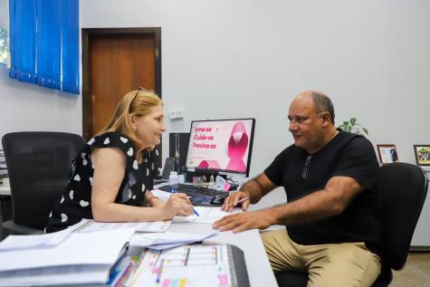 Várzea Grande reestrutura carreiras de servidores públicos em MT